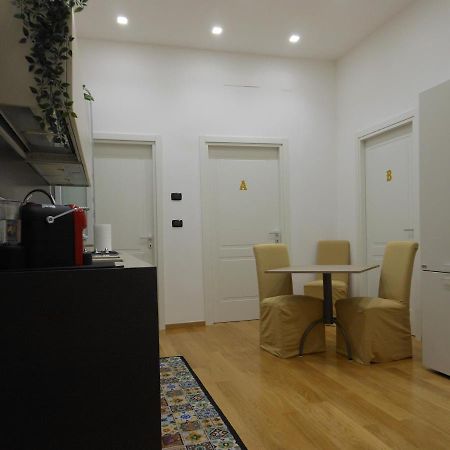 New Rooms Center Bari Eksteriør bilde
